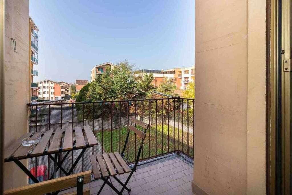 Appartamento A Pochi Passi Dalla Stazione Comodo A Coppie E Famiglie, Casa Ferrucci Collegno Exterior photo