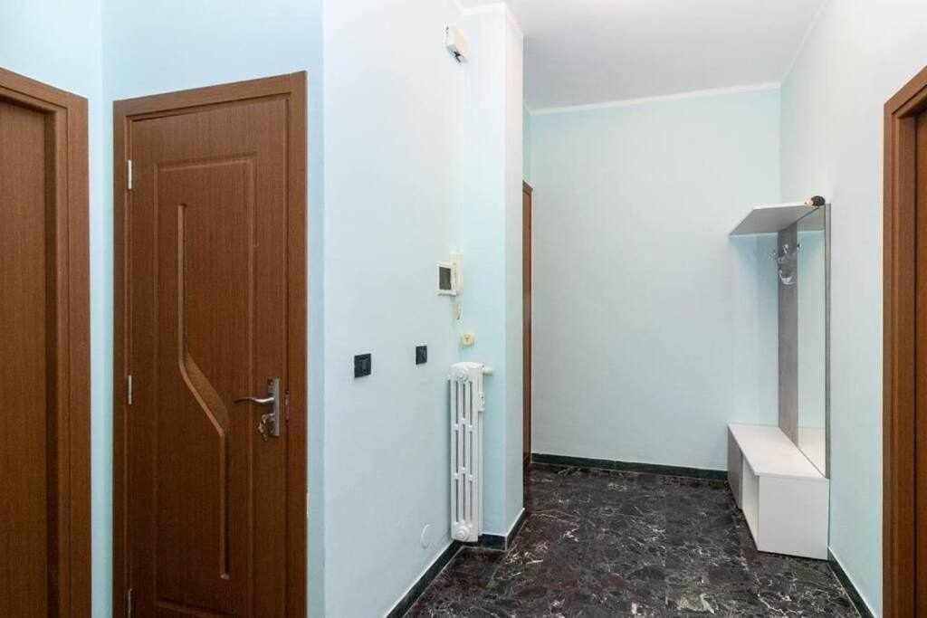 Appartamento A Pochi Passi Dalla Stazione Comodo A Coppie E Famiglie, Casa Ferrucci Collegno Exterior photo